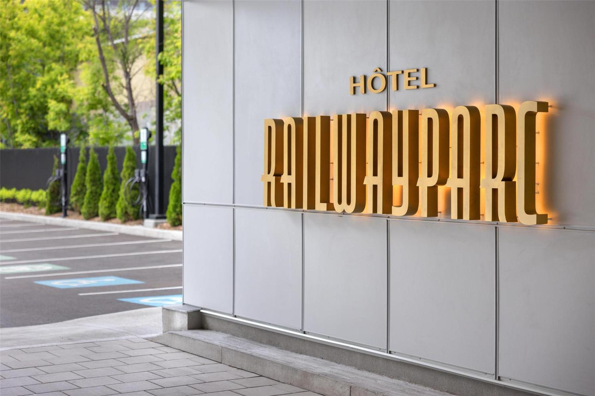 Hotel Railwayparc Montreal, Tapestry Collection By Hilton, Montreal